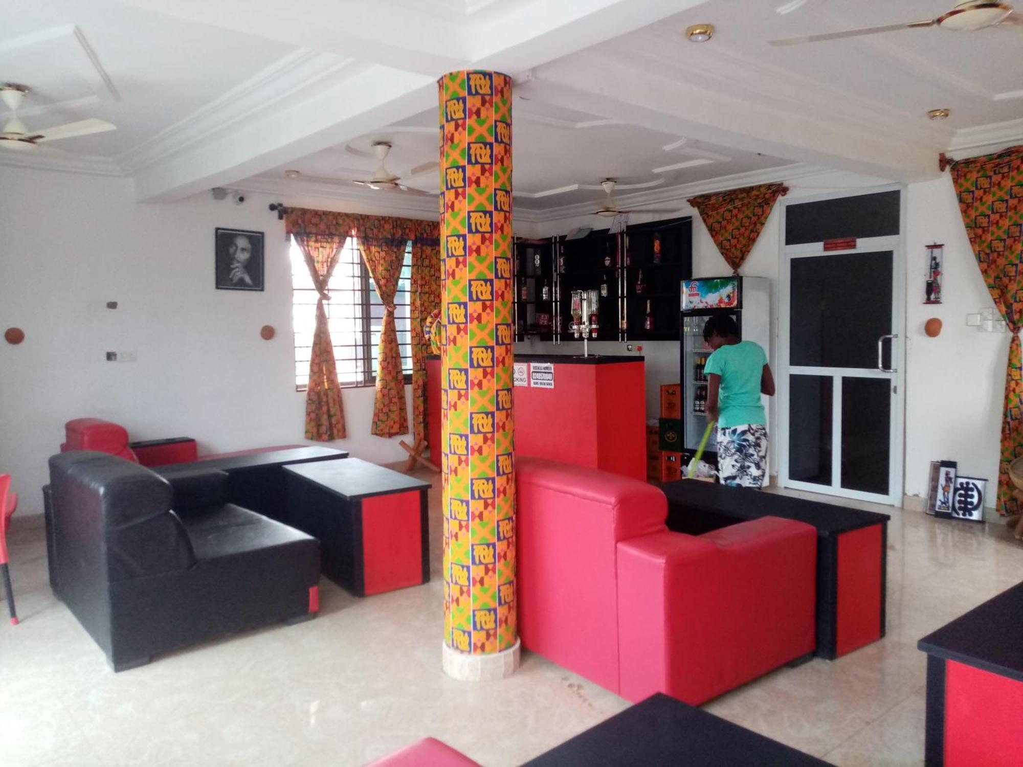Ohene David Guest House Amanfro Exterior photo